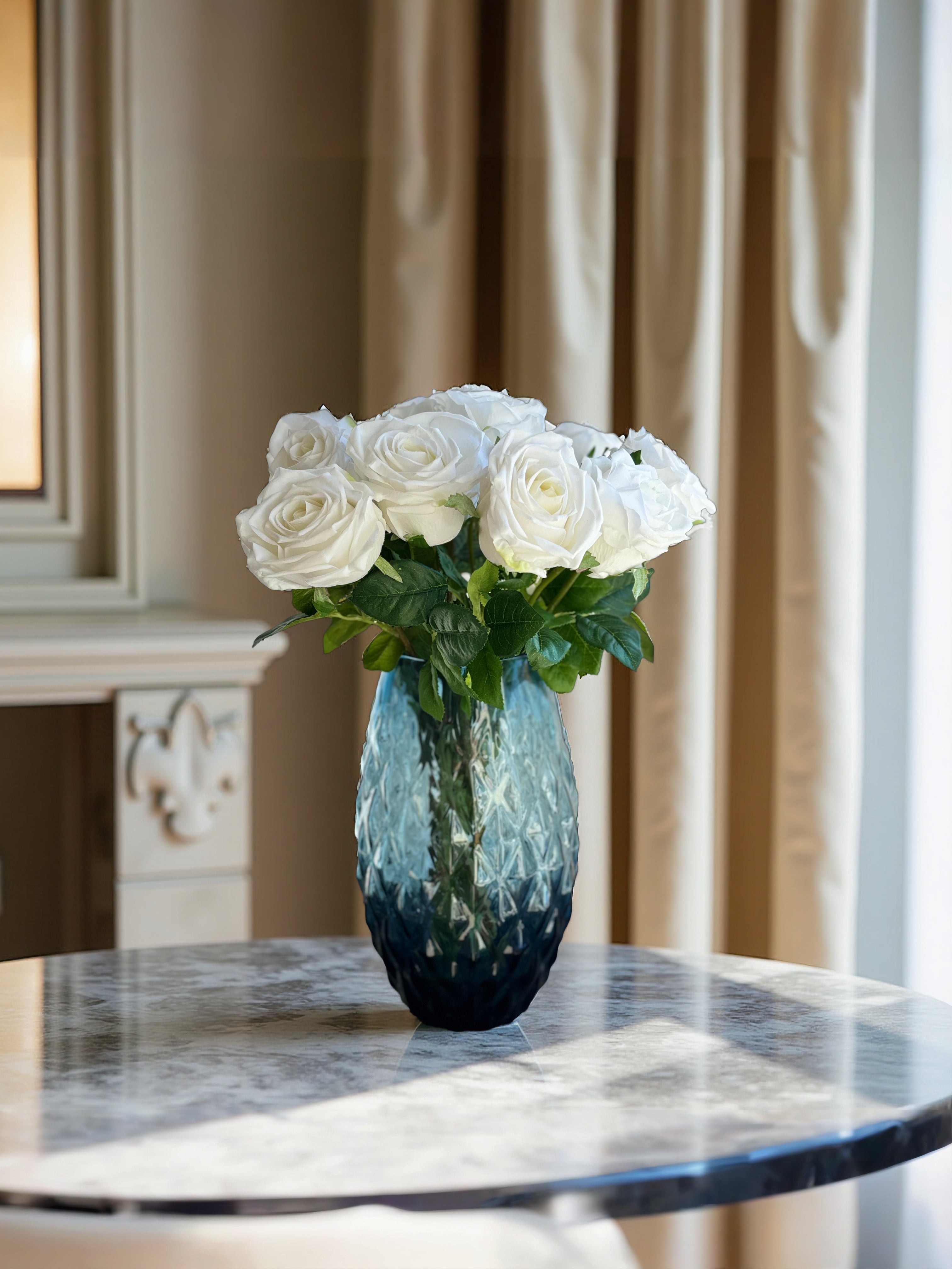 Kunstig buket hvide roser