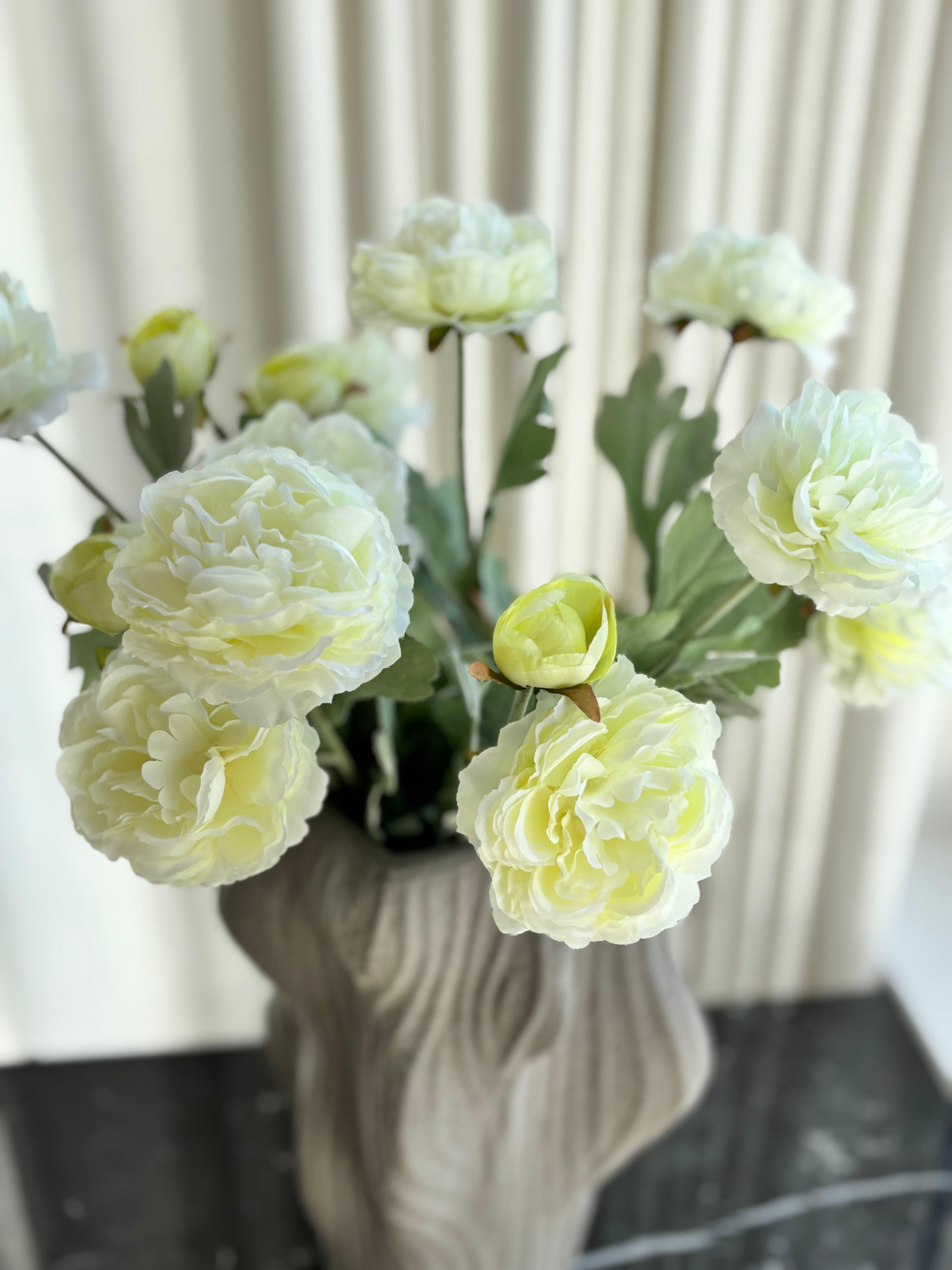 Buket med 5 stk. kunstige pæoner i hvid