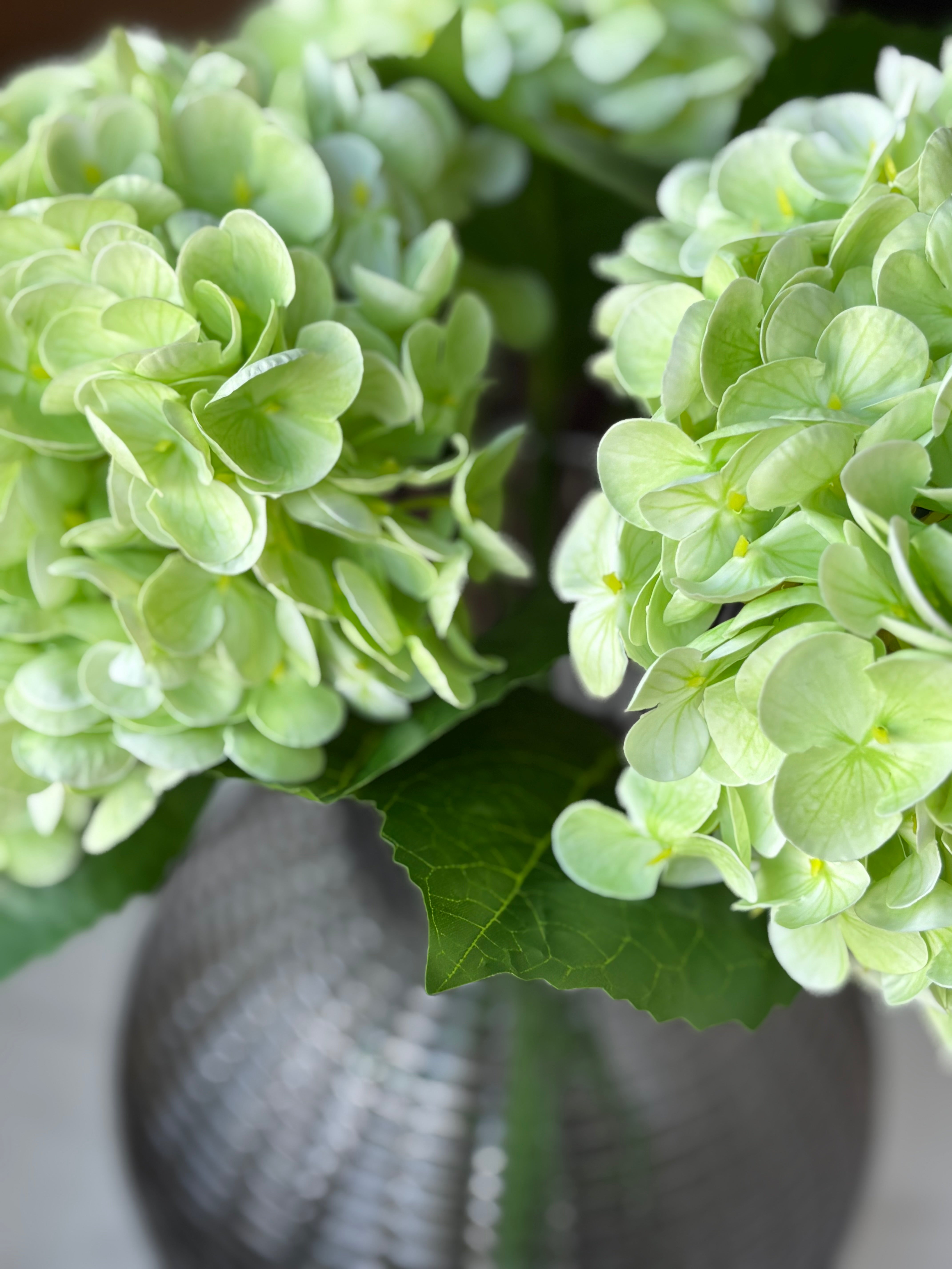 Kunstig buket hortensia i cremet grøn - lille