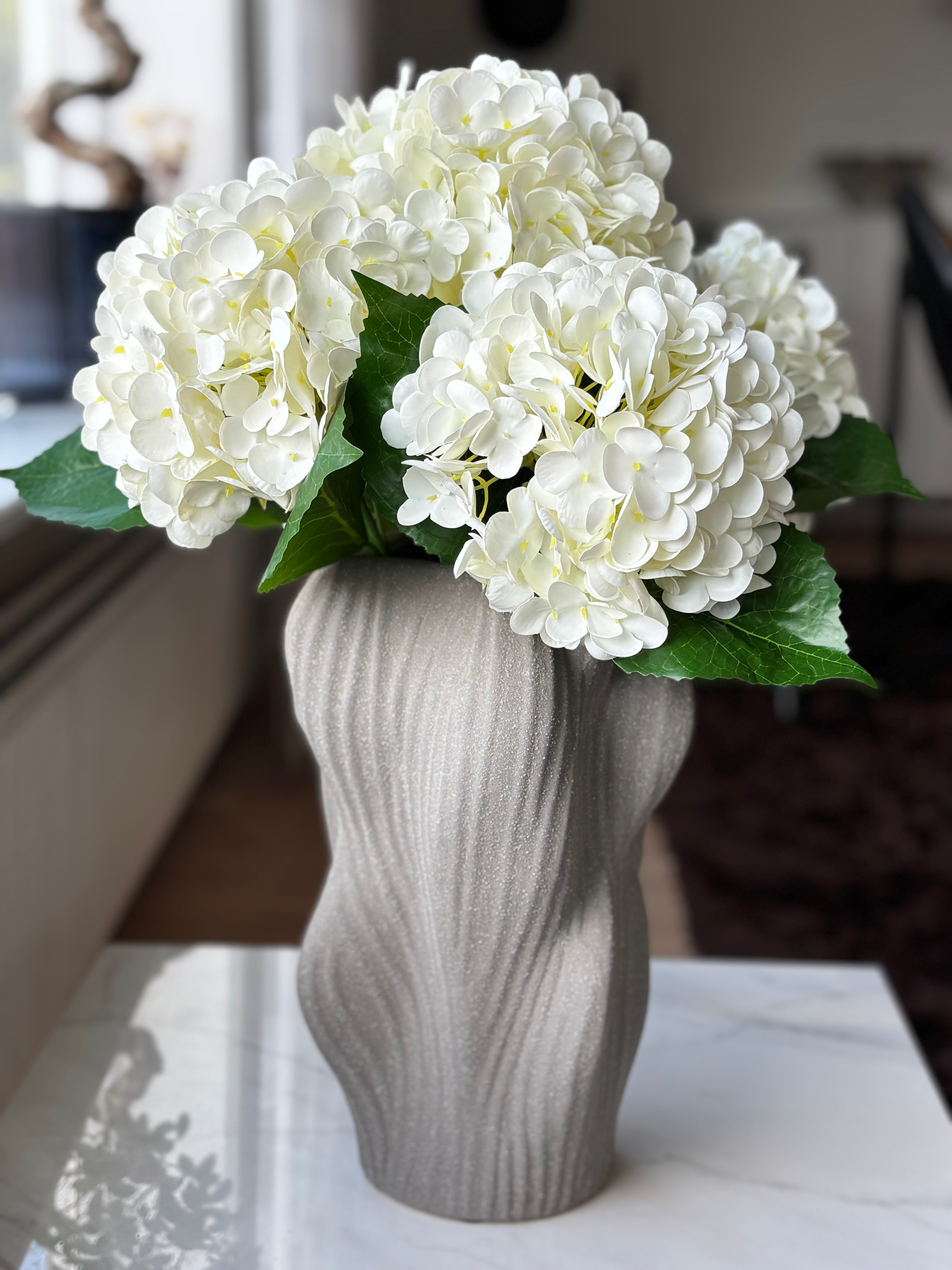 Kunstig buket hortensia i hvid - stor