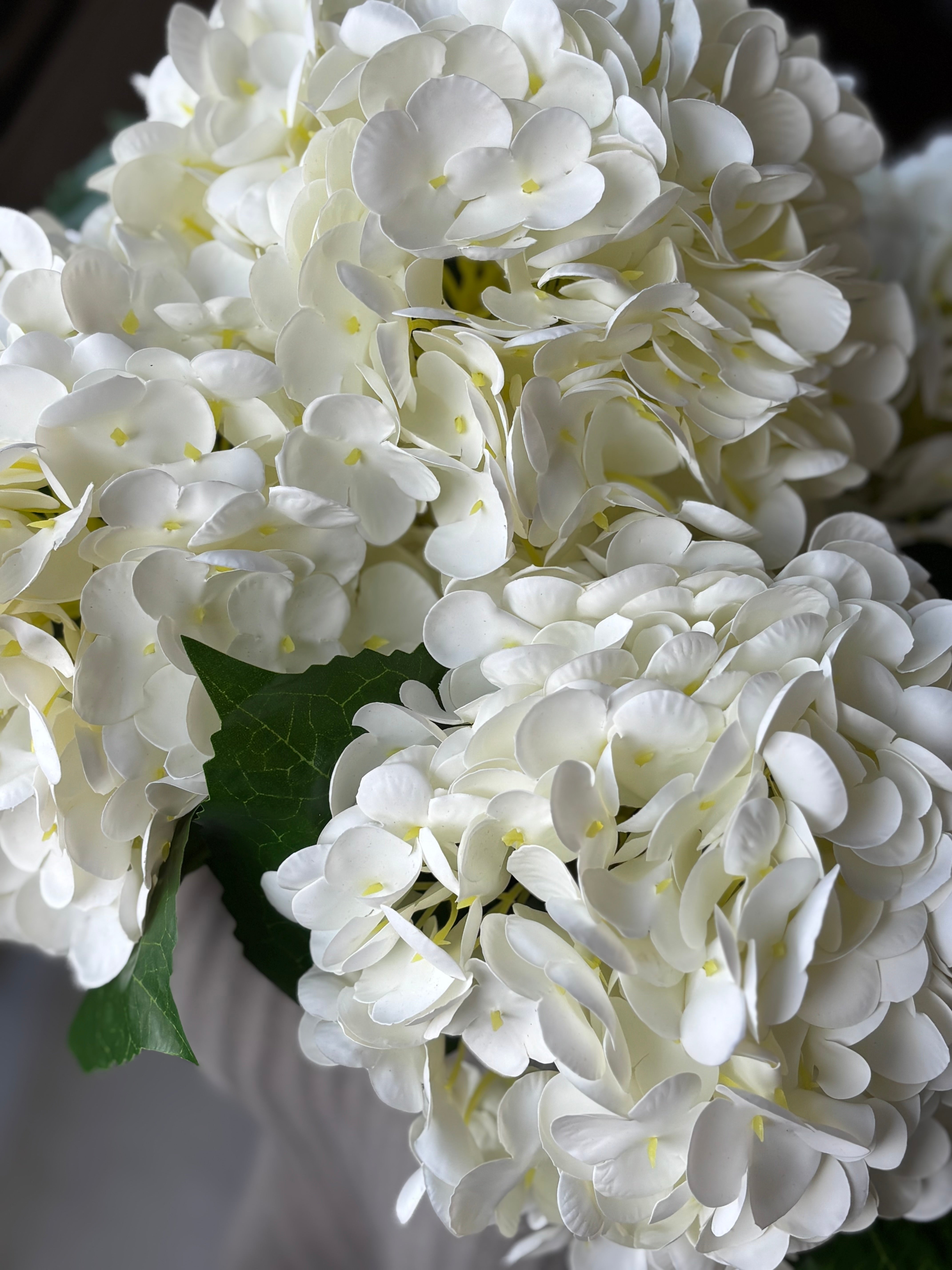 Kunstig buket hortensia i hvid - stor