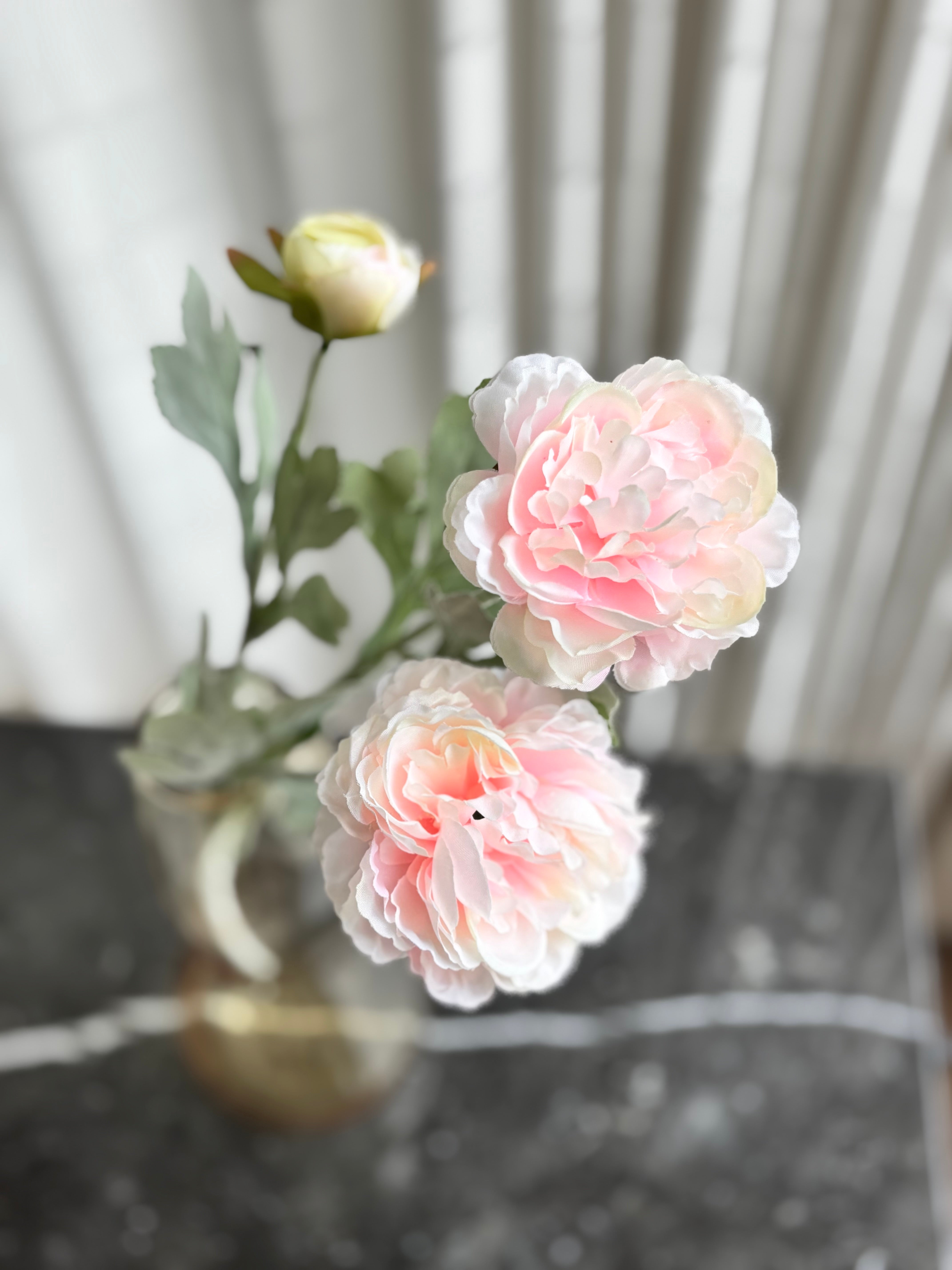 Kunstig pæon i lys rosa