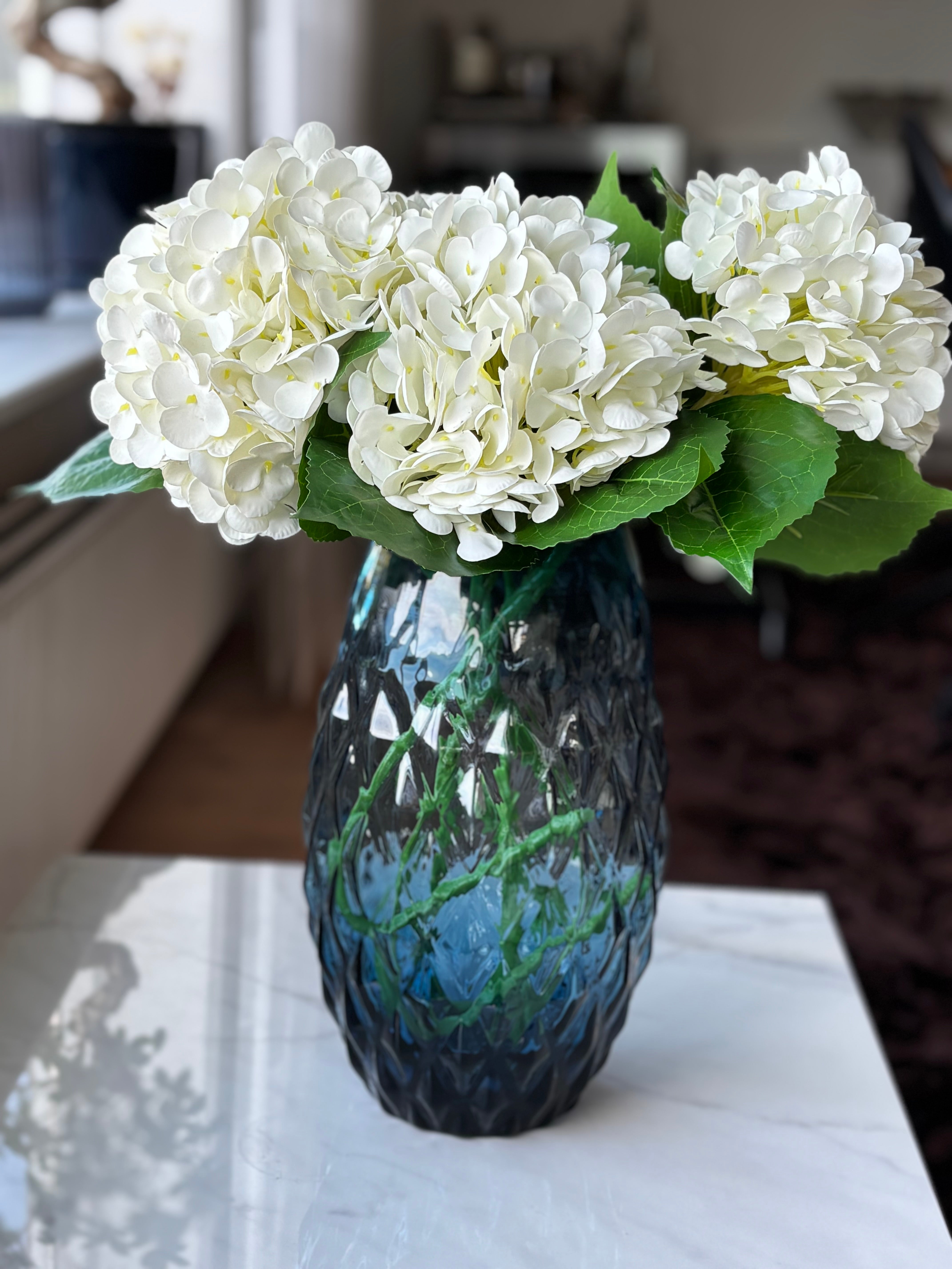 Kunstig buket hortensia i hvid - mellem