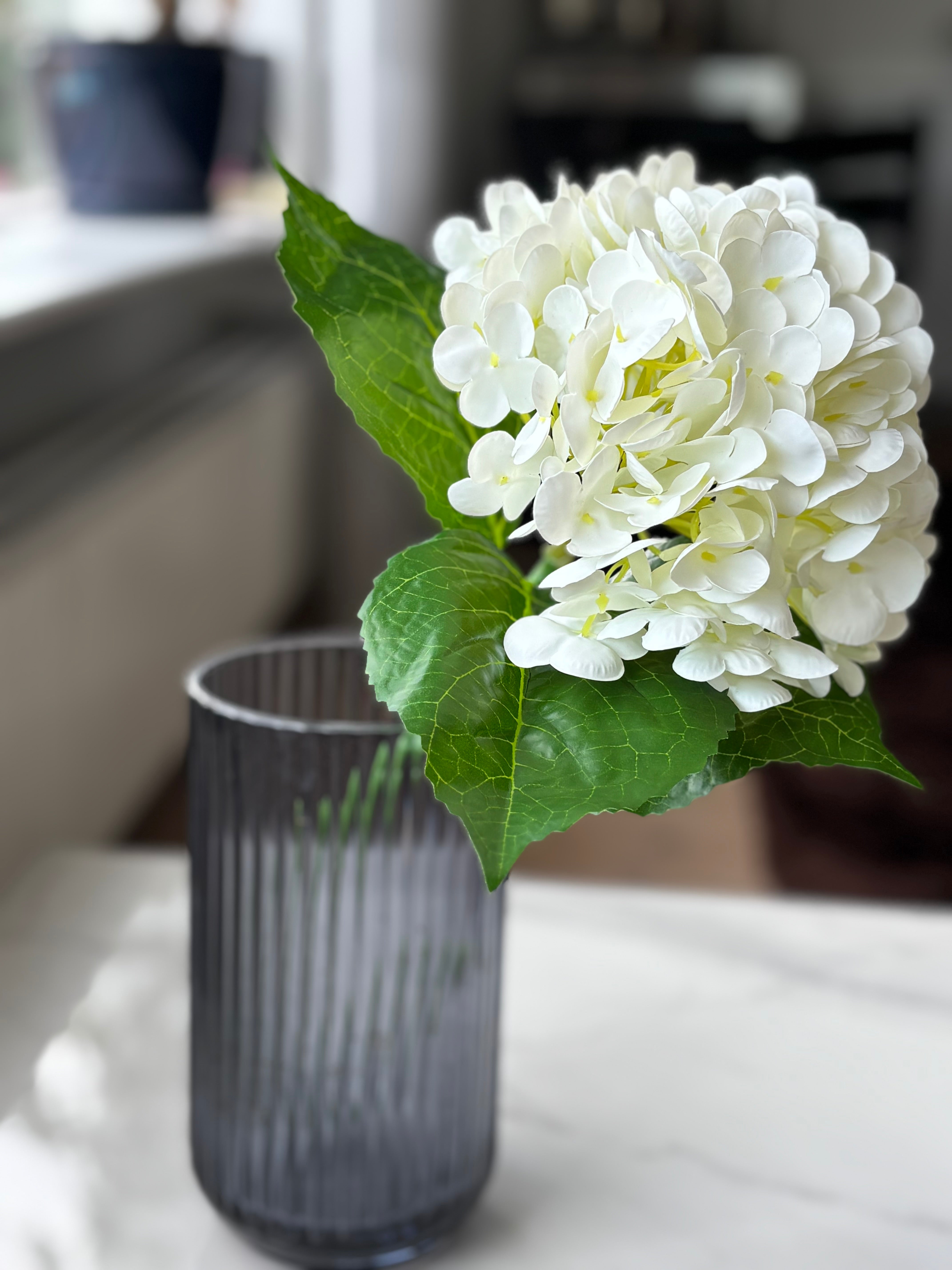 Kunstig hortensia i hvid