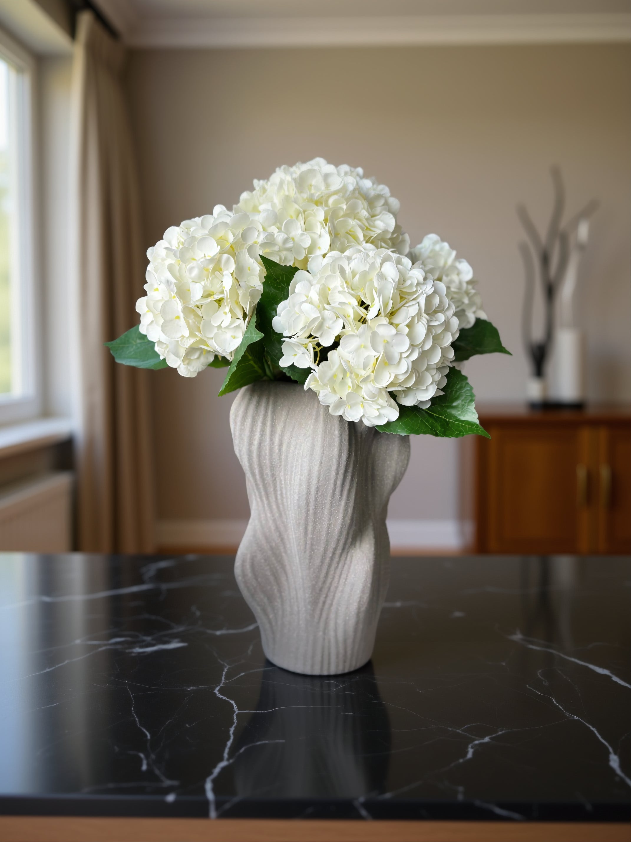 Kunstig buket hortensia i hvid - stor